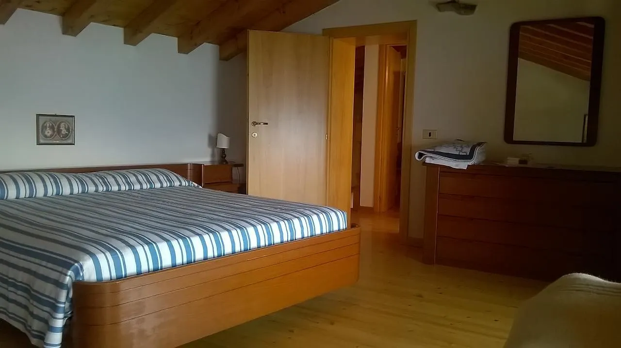 Willa Casa Rita San Zeno di Montagna Domek alpejski